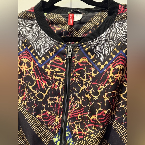 H&M Multicolor Patterned Bomber Jacket - Picture 8 of 15